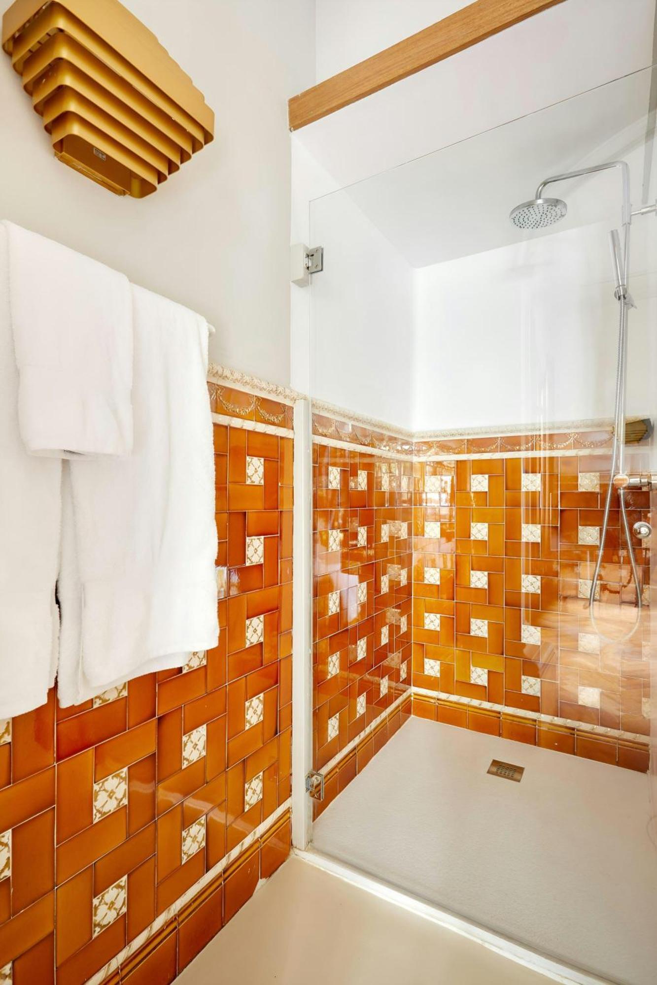 Le Palacete Hotel Gracia District, Sonder By Marriott Bonvoy Barcelona Exterior foto